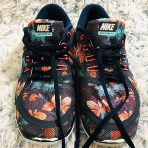 Floral Nike Free Run 5.0